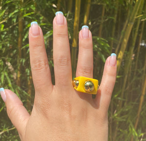 TRENDY CHUNCKY RESIN RINGS